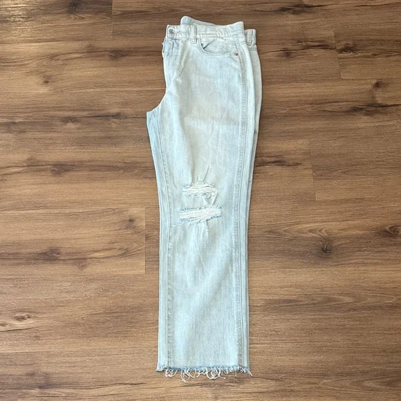 Woman's DL1961 Mara Ankle High Rise Instasculpt Straight Jeans. Size 30 - Picture 2 of 6